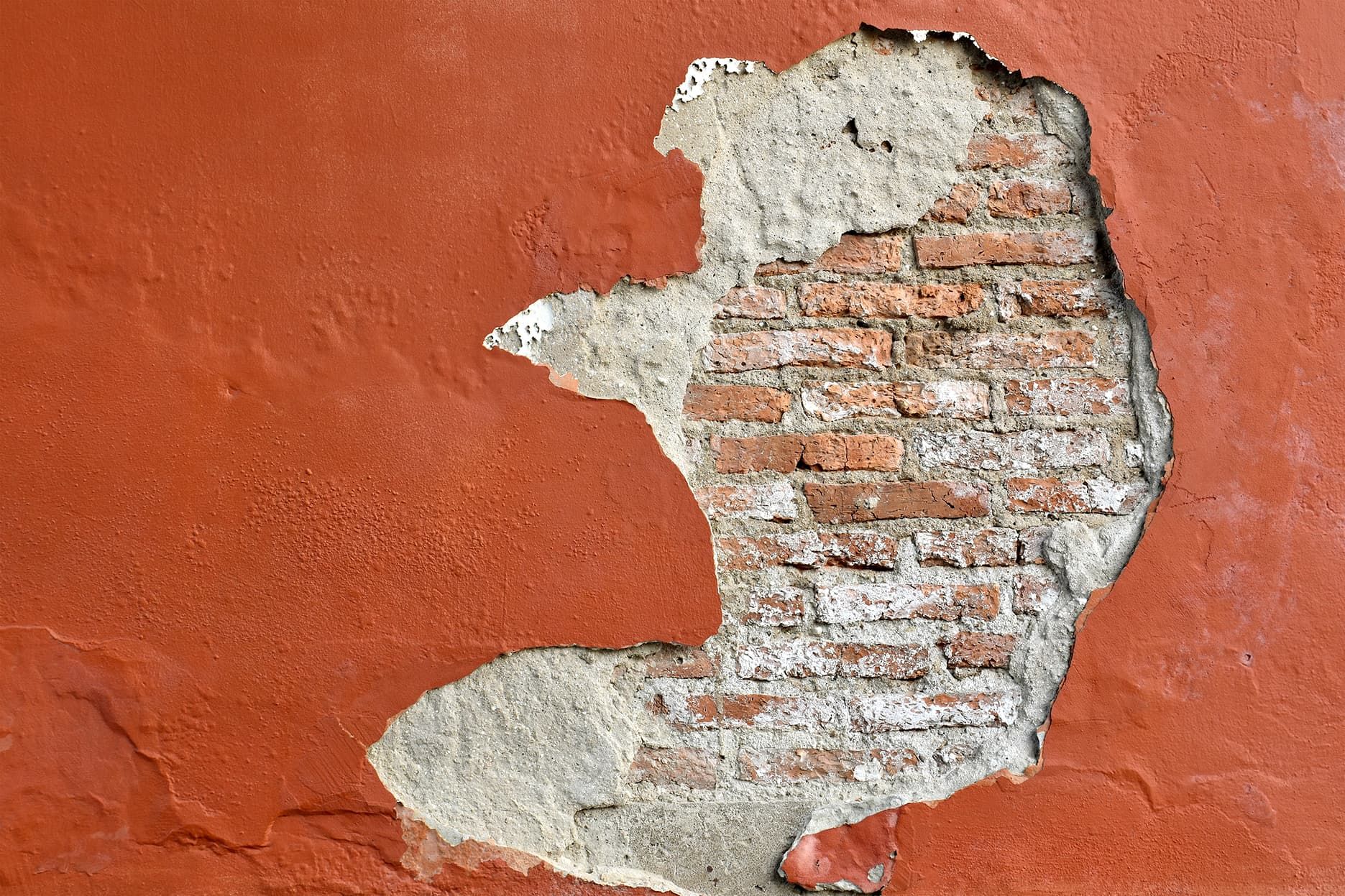 Reparation af murværk og fugning af fliser